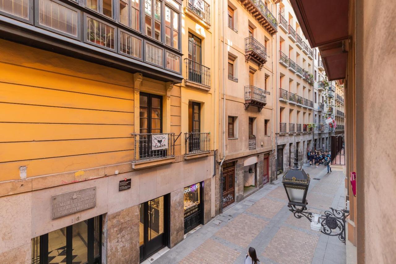 Ronda Street In The Heart Of Old Town Apartment